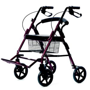 Čtyřkolové chodítko s odklopnou stupačkou